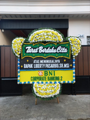 Papan Bunga Duka di Kaligawe