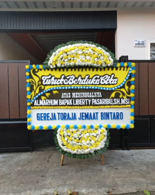 Papan Bunga Duka di Kaligawe
